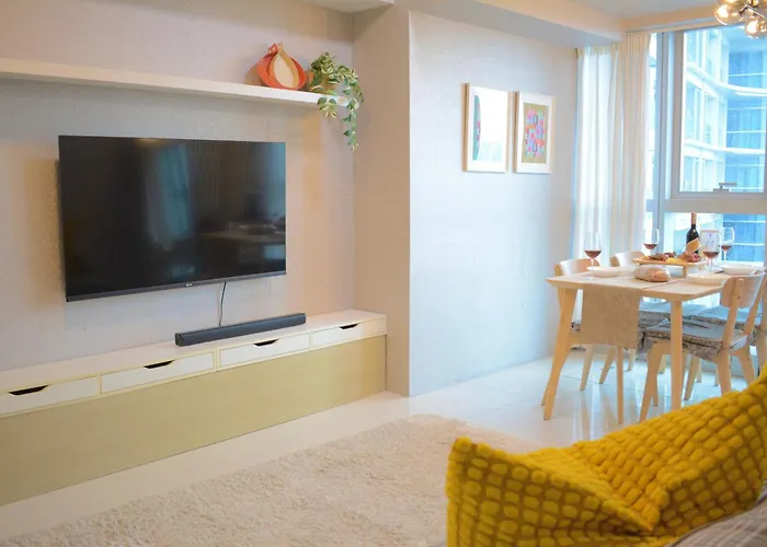 Muji Style 2br With Free Parking Bgc Apartment