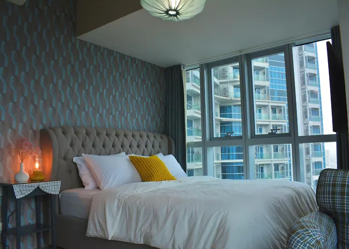 Muji Style 2br With Free Parking Bgc * Manila